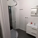 דירה Souterrainwohnung קלהיים