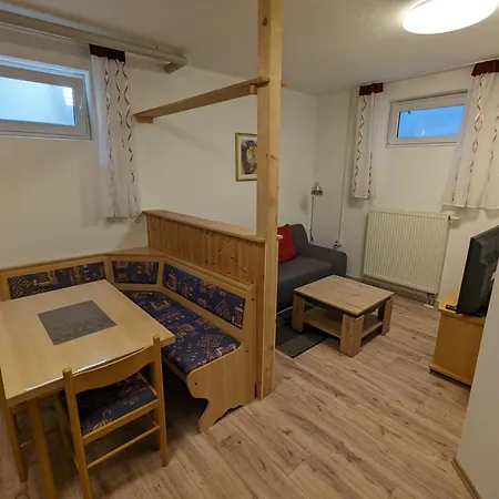Apartamento Souterrainwohnung *