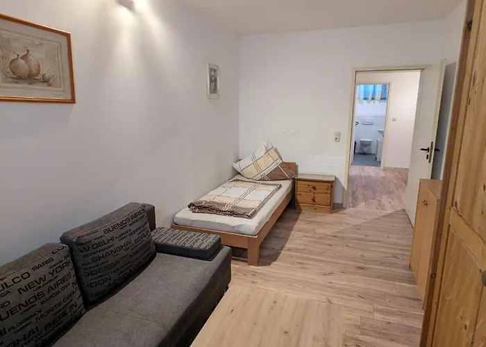 Souterrainwohnung